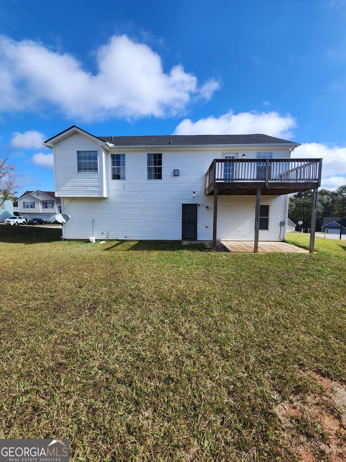 120 Greenfield Circle - Photo 1