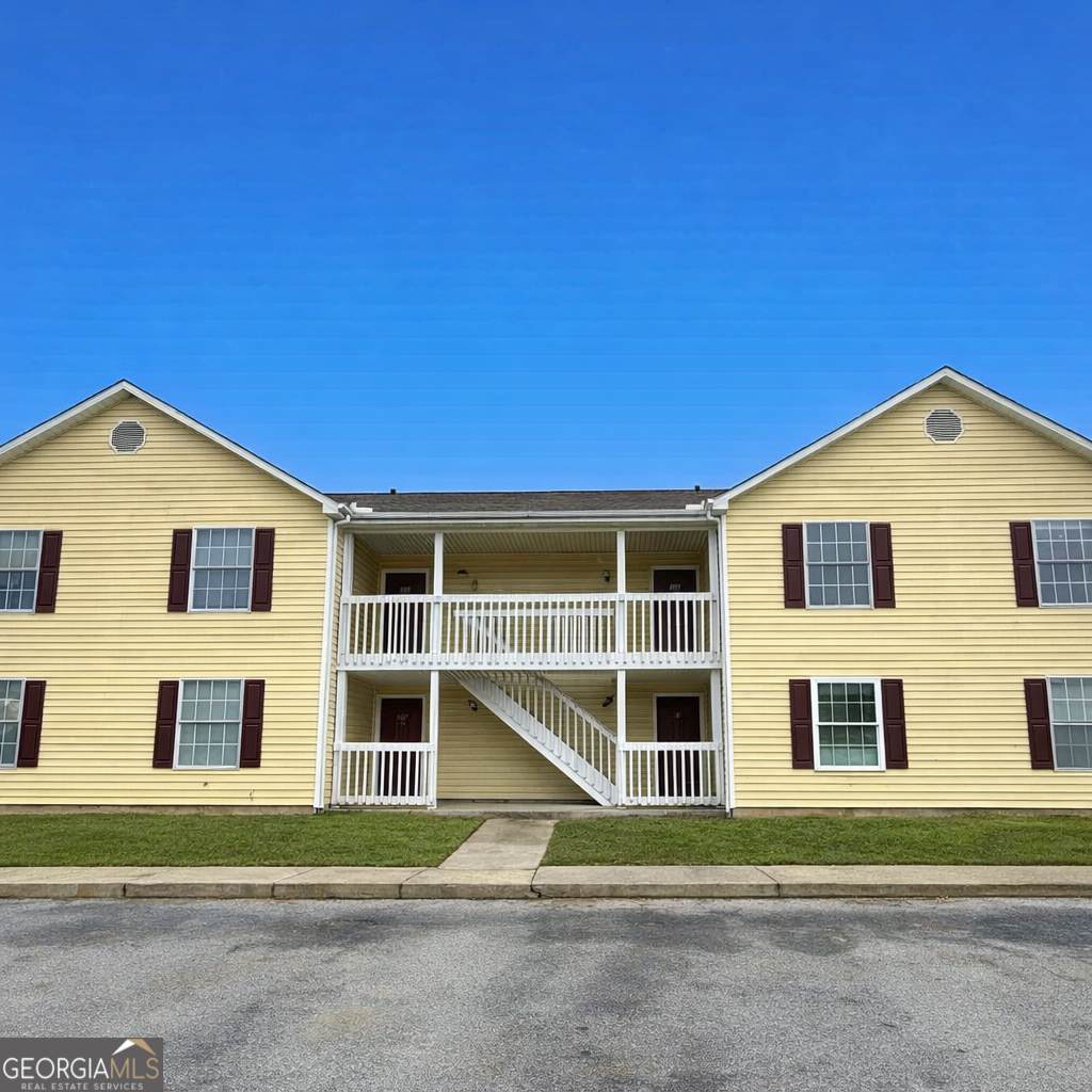 222 Lanier Drive - Photo 1