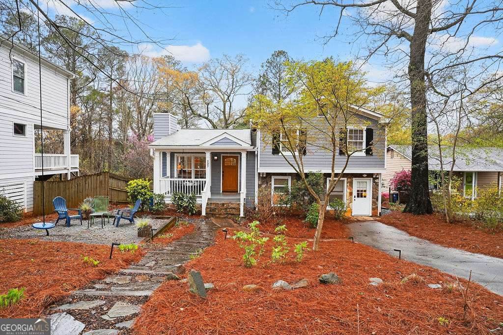 207 Mimosa Drive - Photo 1