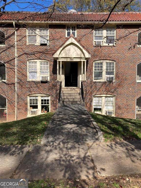 1132 Virginia Avenue - Photo 1