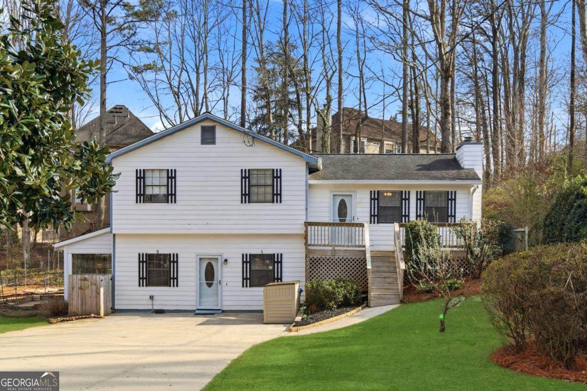 2404 Rhine Court - Photo 1