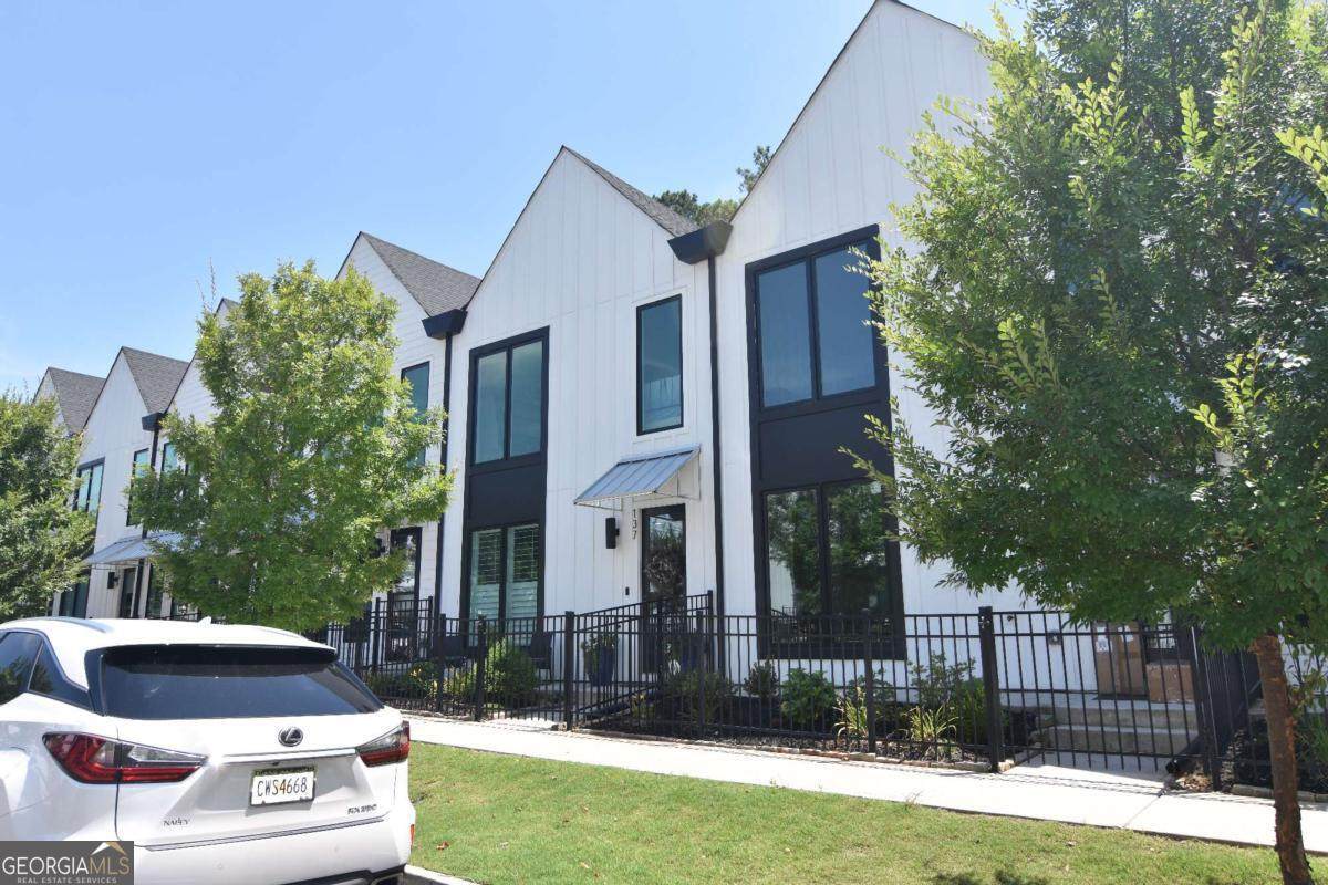 137 Pearl Street - Photo 1
