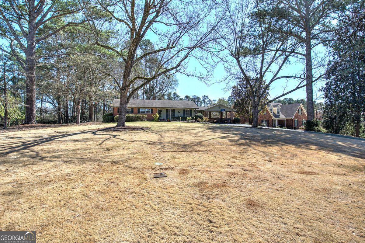 115 Cherokee Circle - Photo 1
