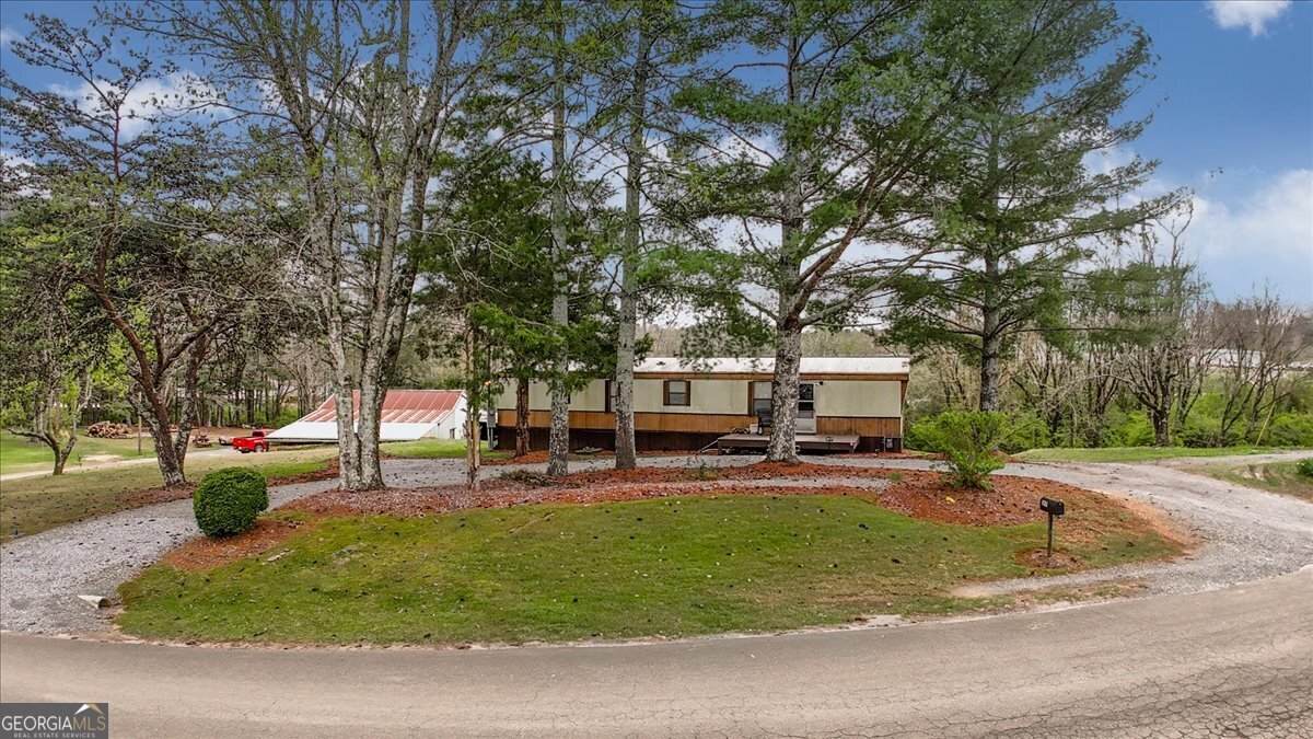 217 Robin Road - Photo 1