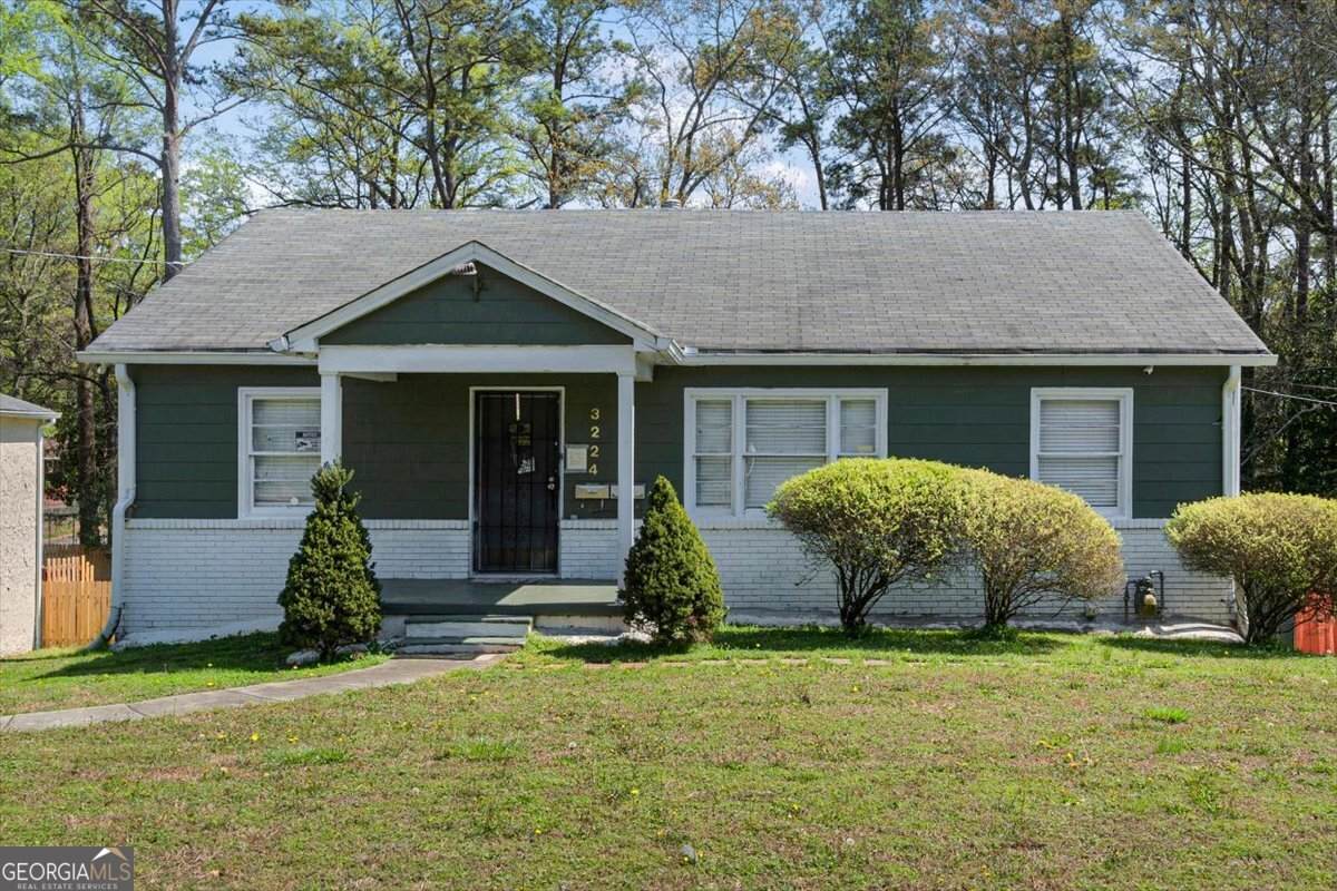 3224 Washington Road - Photo 1