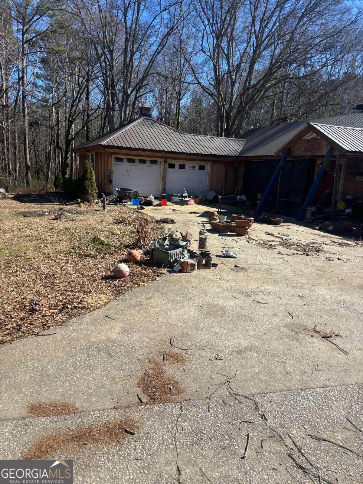 116 Pine Shadows Drive - Photo 1