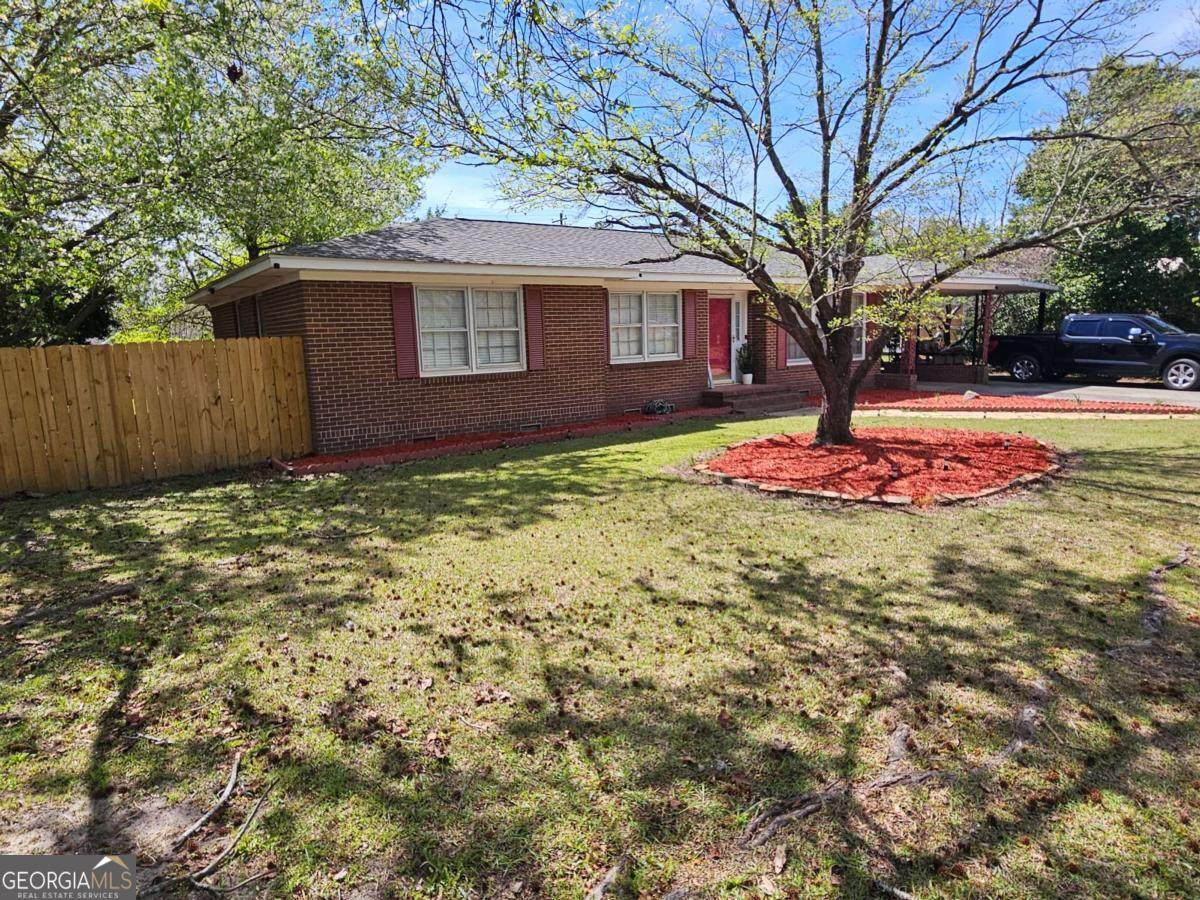 708 26Th Avenue - Photo 1