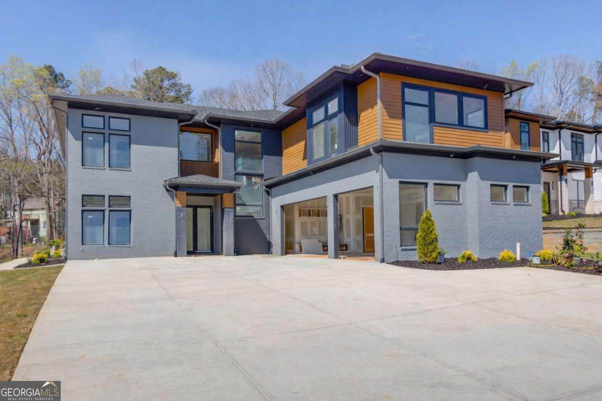 806 Riverside Road - Photo 1