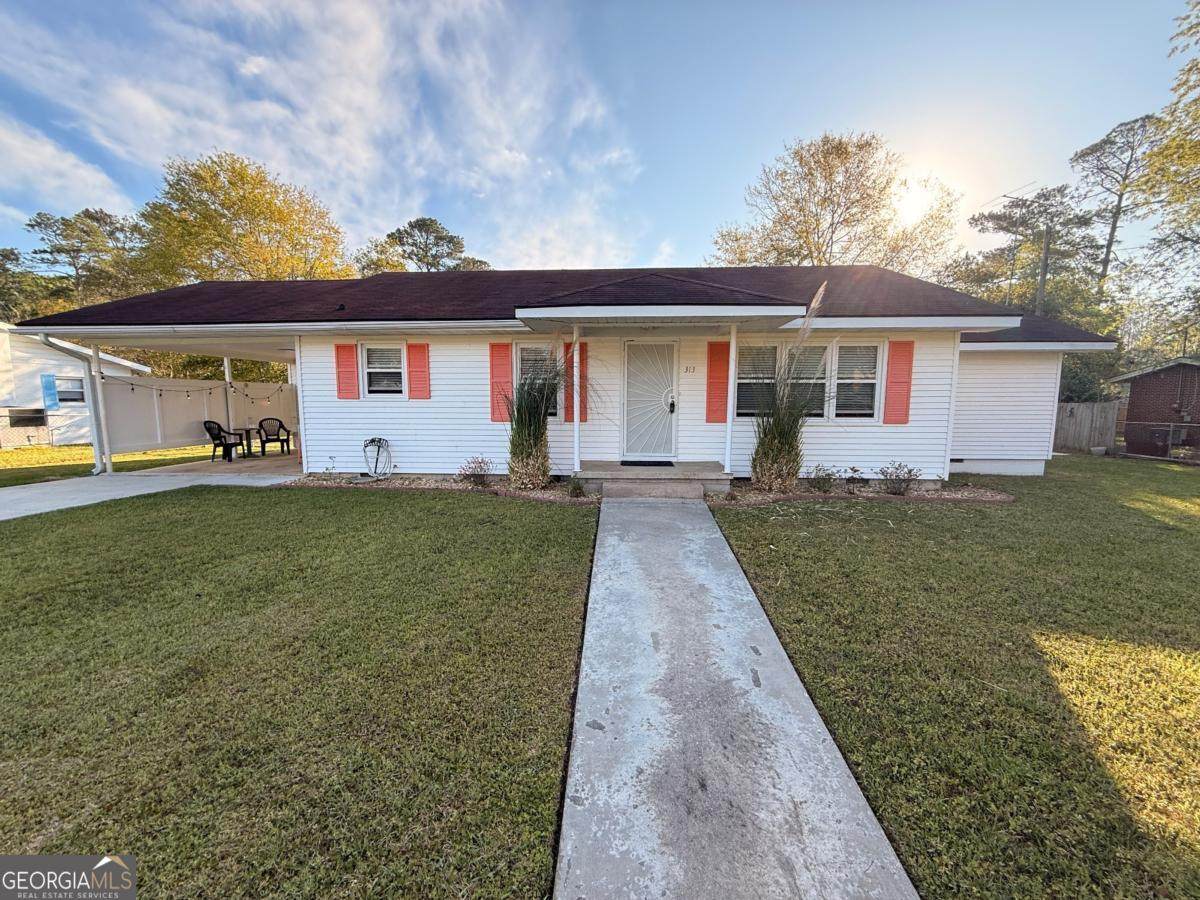 313 Forrest Avenue - Photo 1
