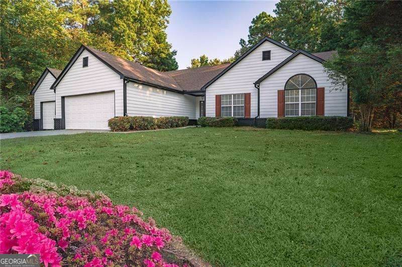 328 Allatoona Shores Drive - Photo 1