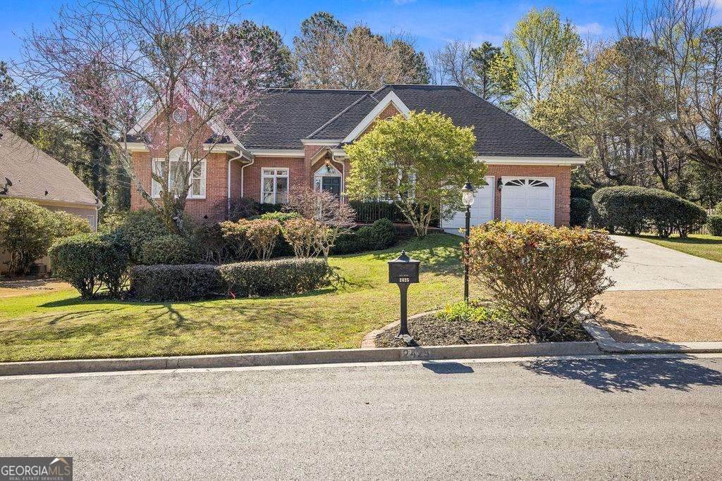 2425 William Court - Photo 1