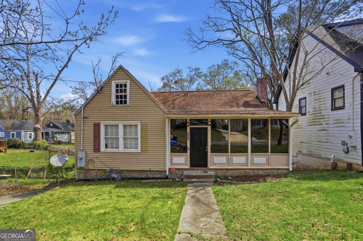 868 Rochelle Drive - Photo 1