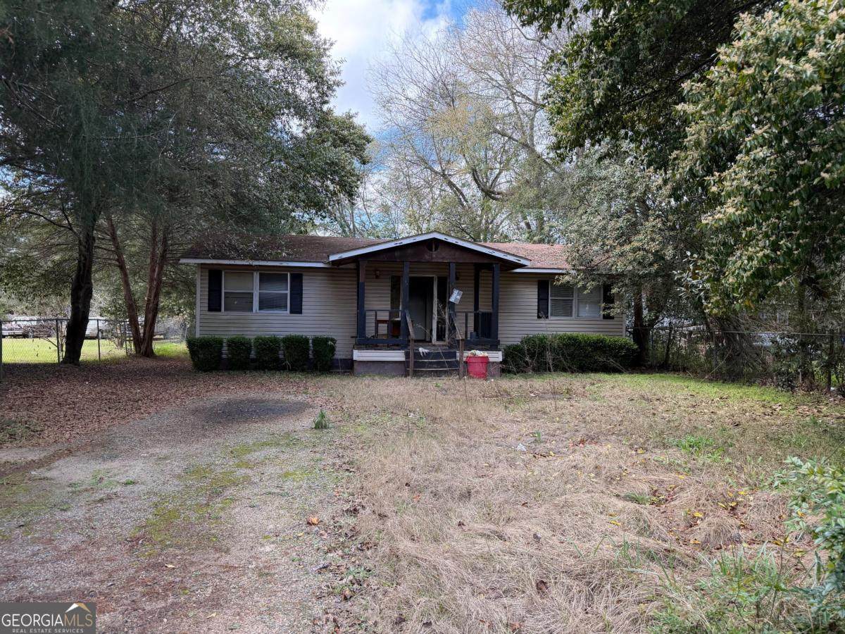 709 Plant Street - Photo 1