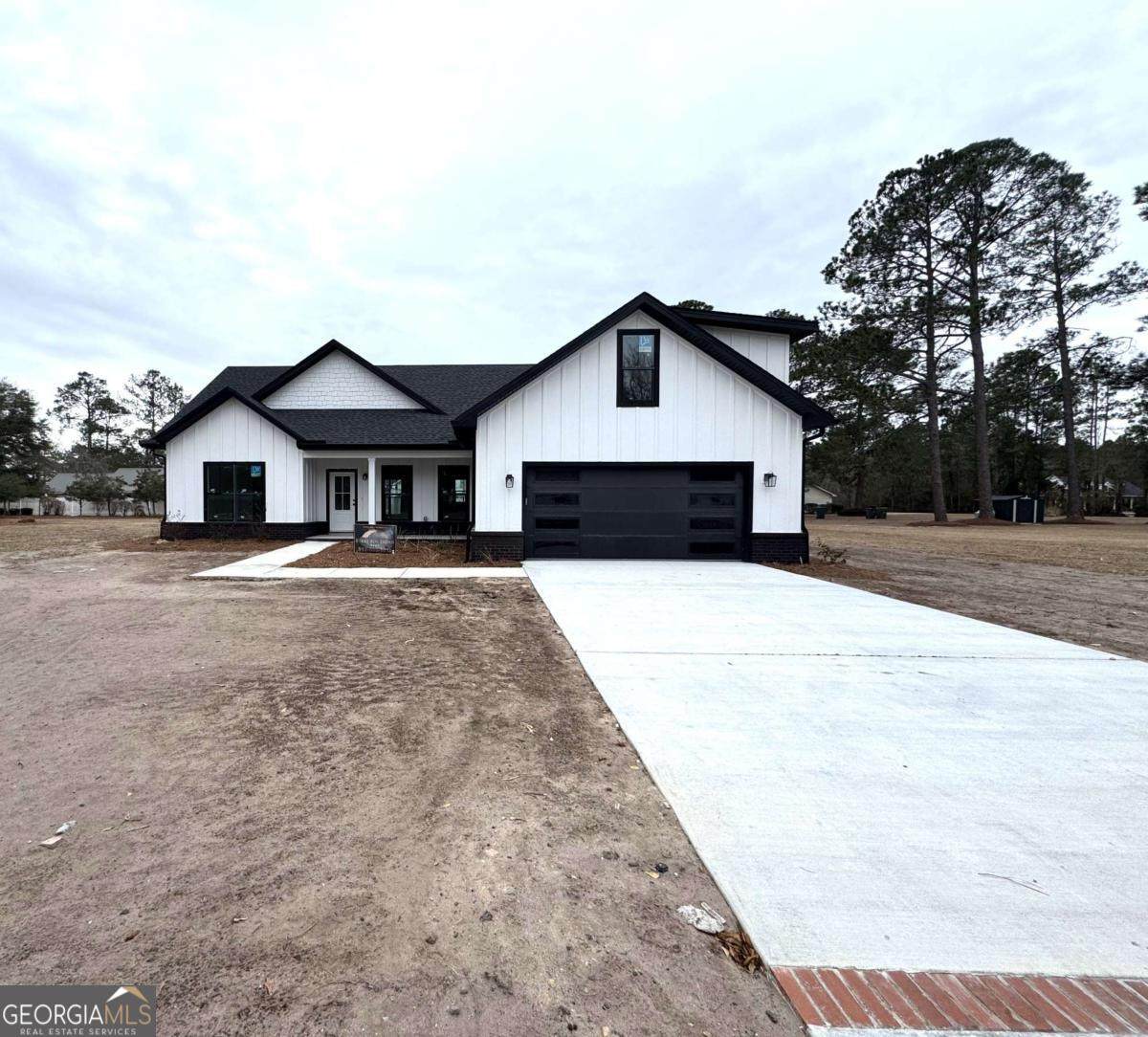 243 Charlton Street - Photo 1