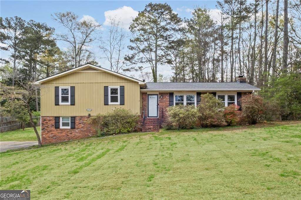 2942 Cynthia Court - Photo 1