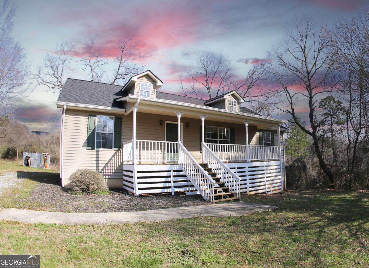 5523 Green Circle - Photo 1