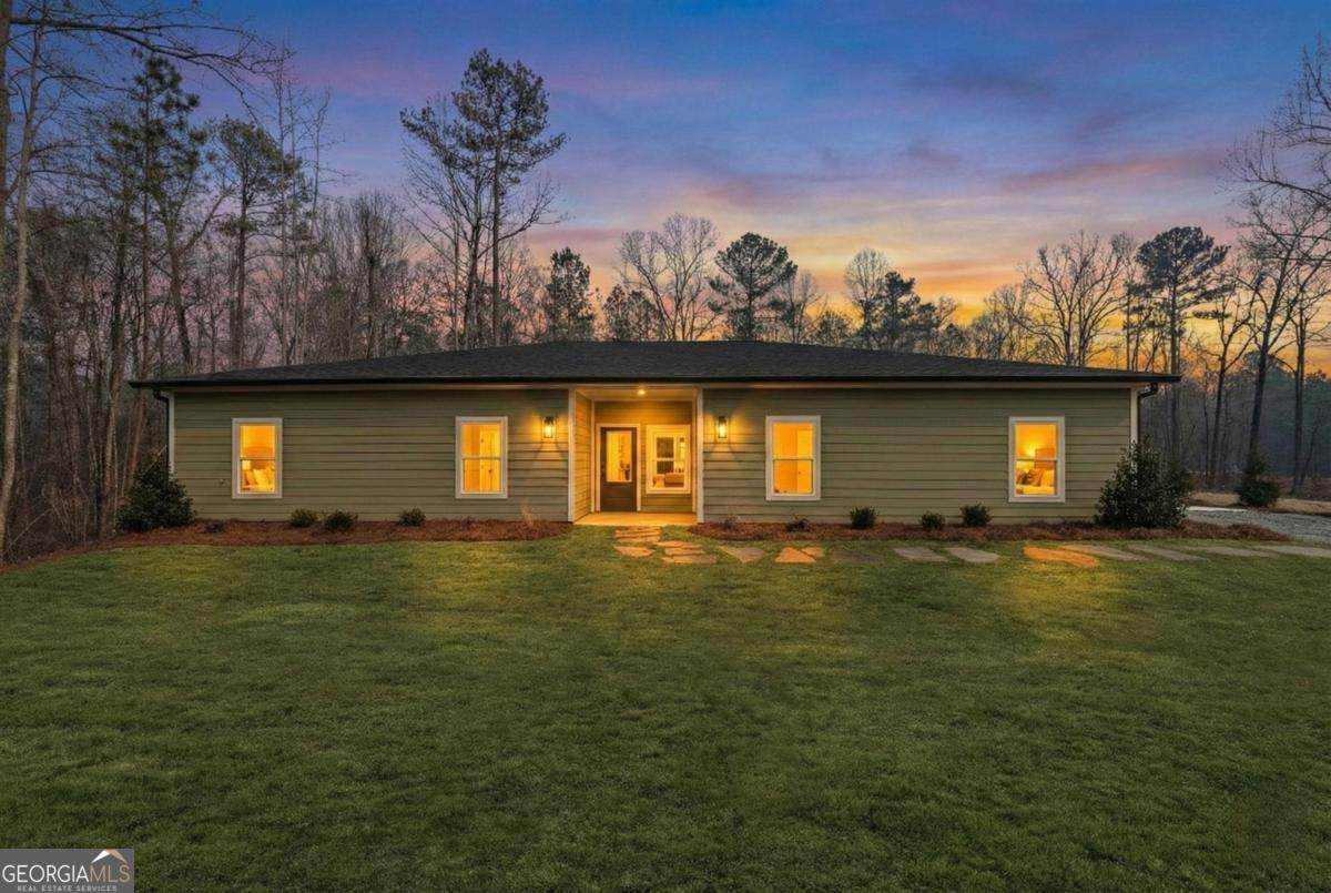 105 Tanglewood Drive - Photo 1