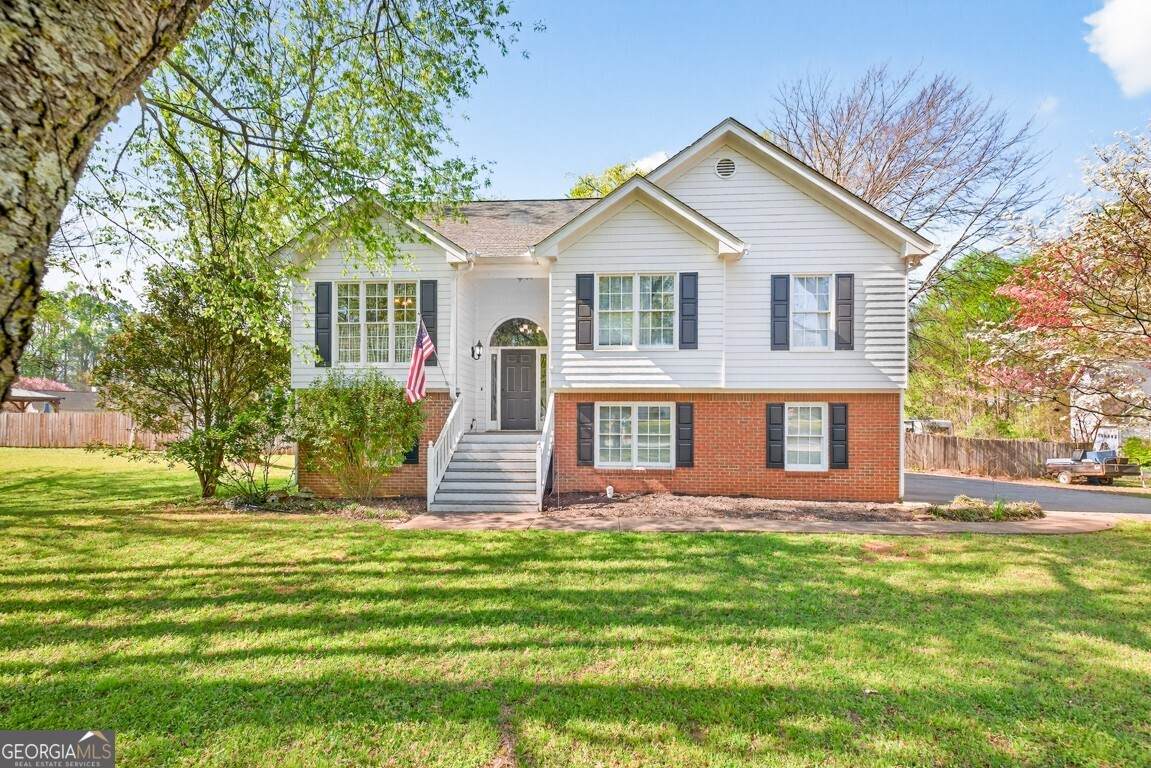 69 Siding Lane - Photo 1
