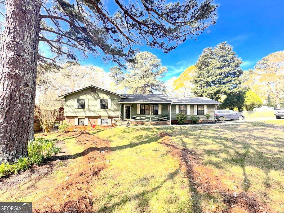 3533 Charlotte Drive - Photo 1