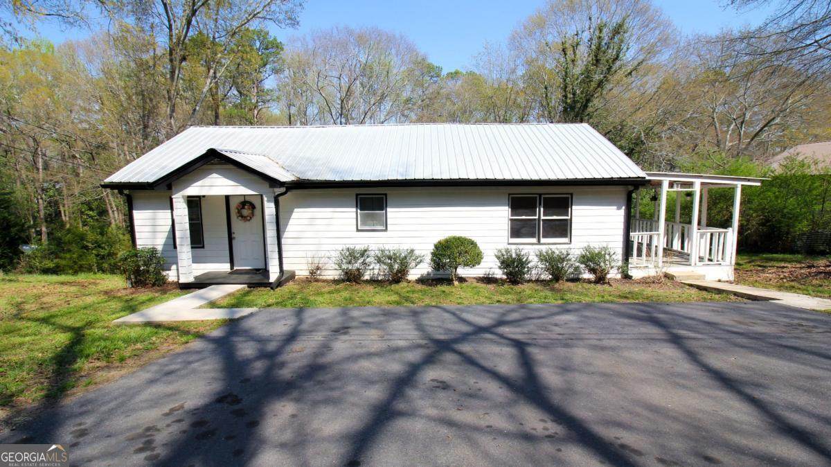 899 Doyle Street - Photo 1