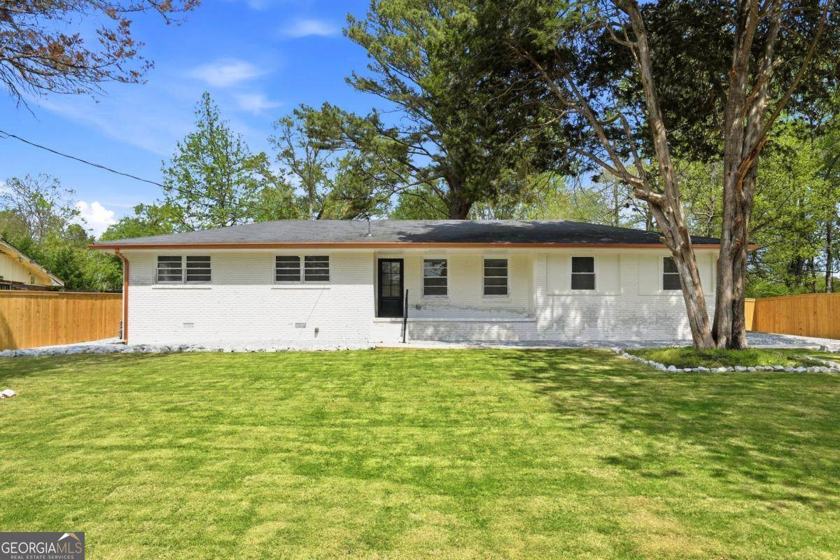 5542 Joeclay Drive - Photo 1
