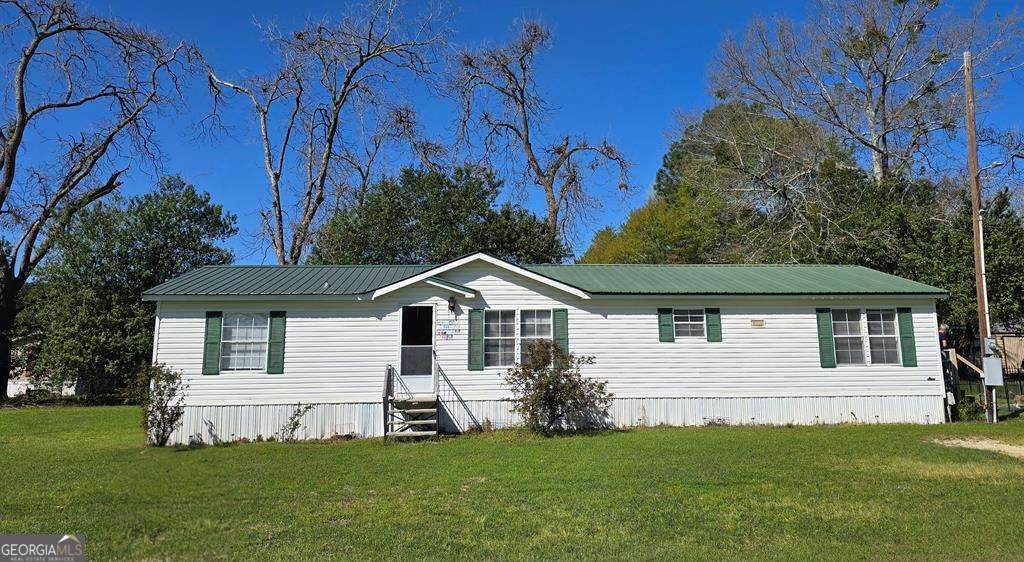 186 Justice Avenue - Photo 1