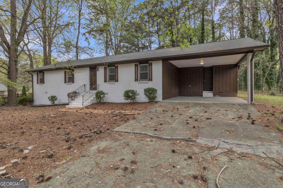 5521 Wind Drive - Photo 1