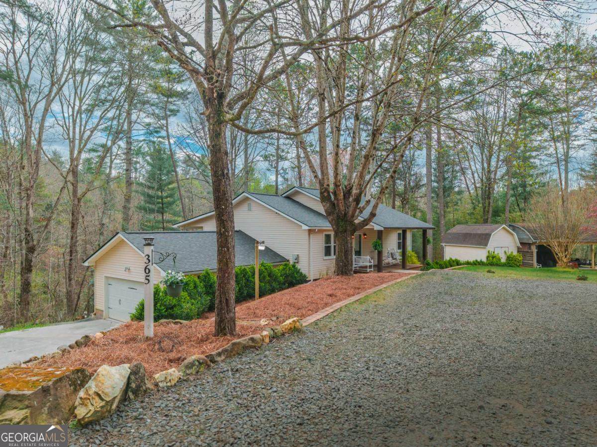 365 Quarles Lane - Photo 1