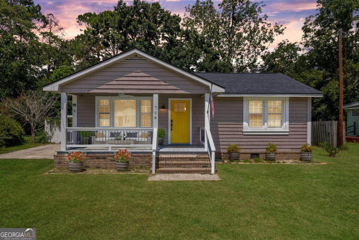 708 Virginia Avenue - Photo 1
