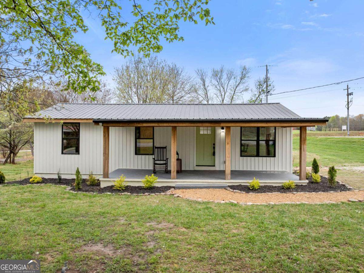 401 Wilbanks Street - Photo 1