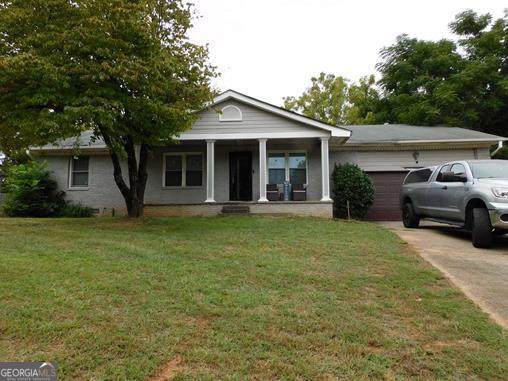 517 Greenview Avenue - Photo 1