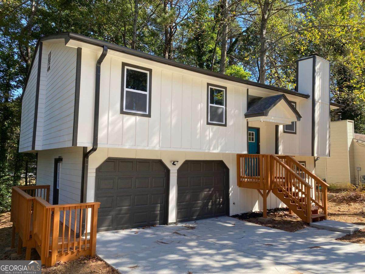 1413 Silver Lake Drive - Photo 1