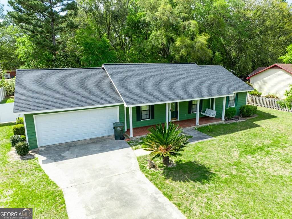 565 Oaks Courts - Photo 1