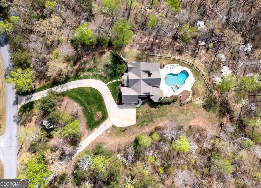 292 Etowah Drive - Photo 1