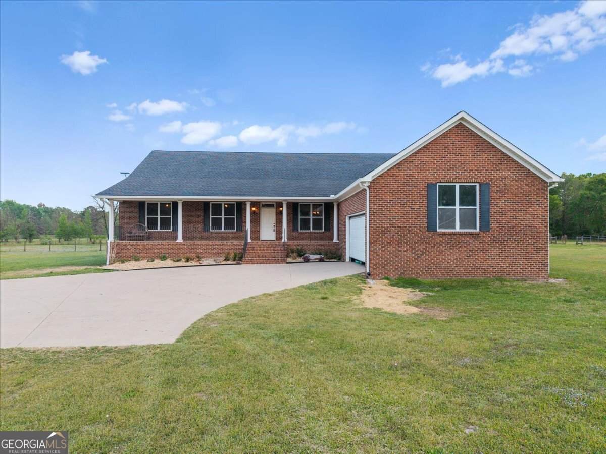 2760 Vinson Highway - Photo 1
