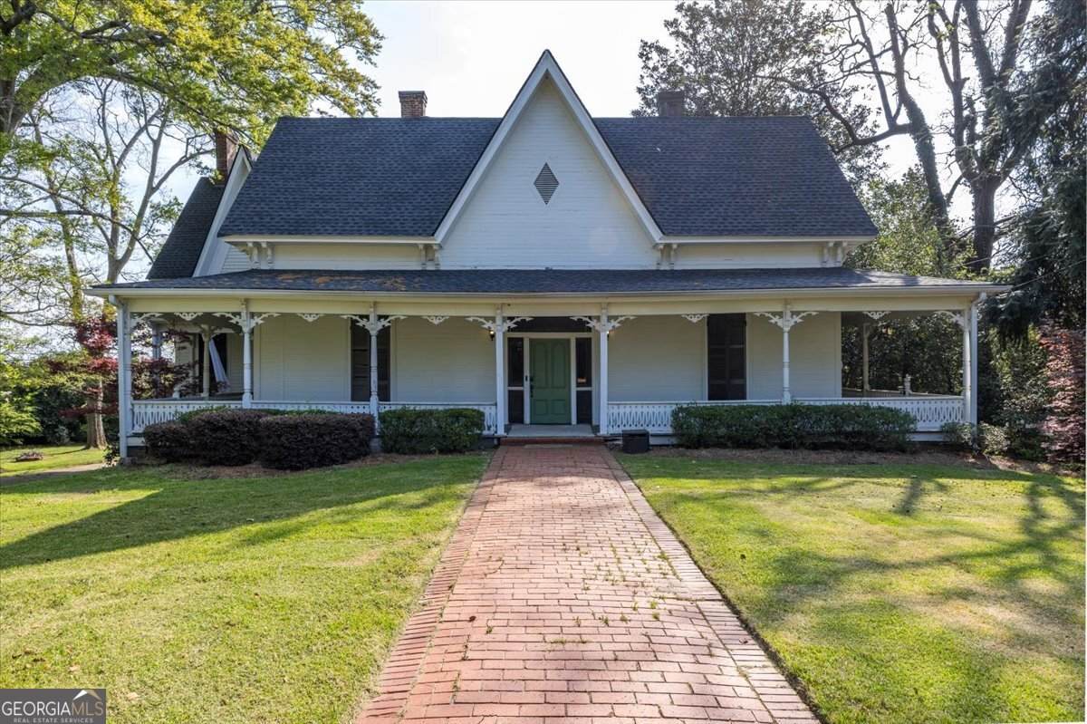 133 Indian Springs Drive - Photo 1