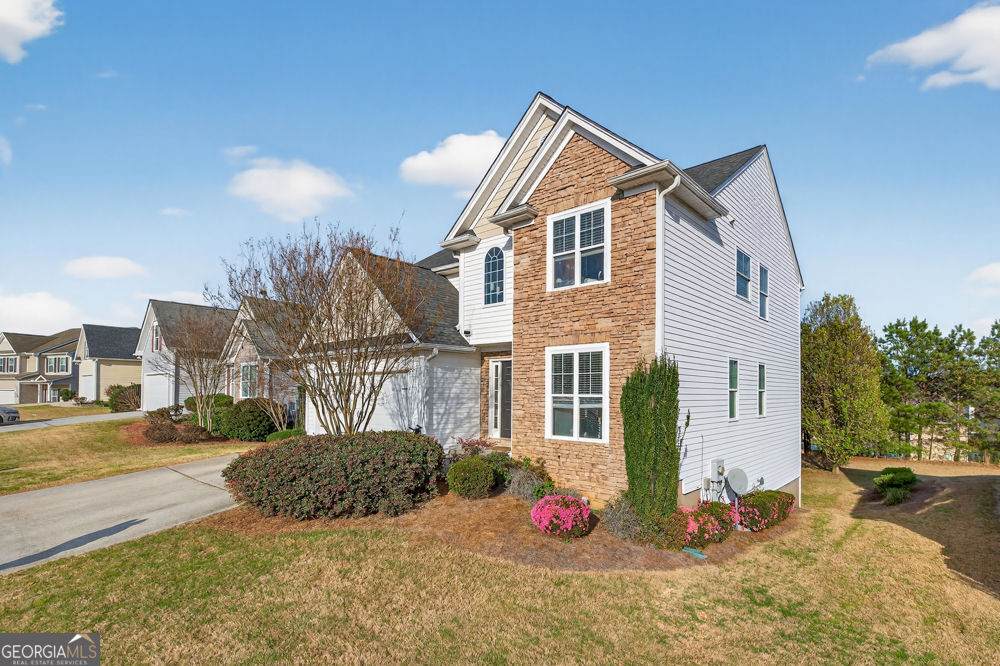 851 Franklin Mill Trace - Photo 1