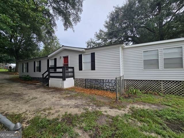 2826 Lakeview Drive - Photo 1