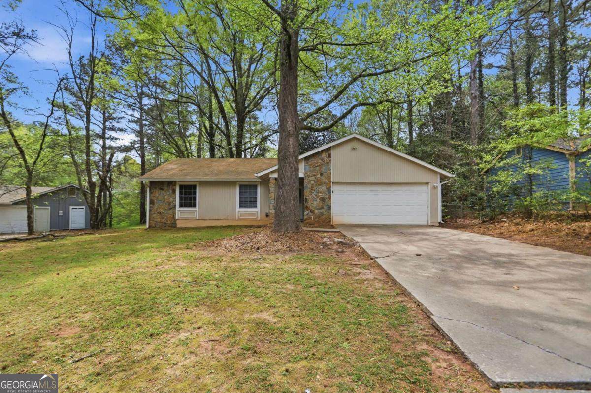 44 Burnham Circle - Photo 1