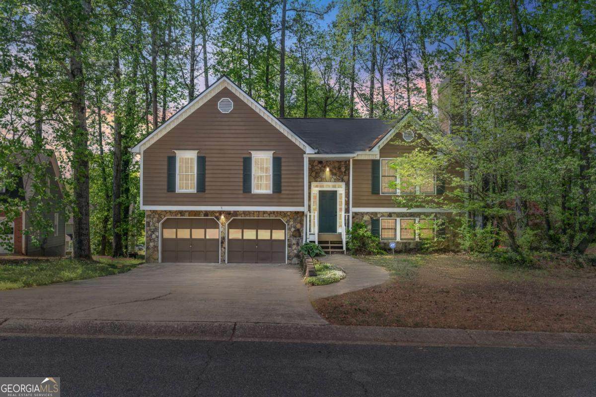 3311 Hillside Drive - Photo 1