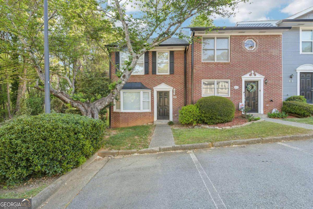 401 Autumn Leaf Way - Photo 1