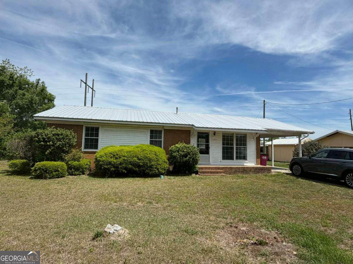 311 Douglas Street - Photo 1