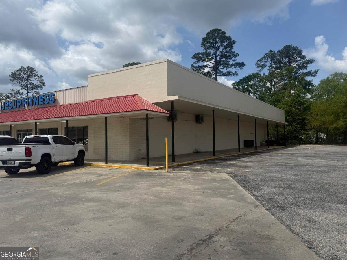 348-354 First Street - Photo 1