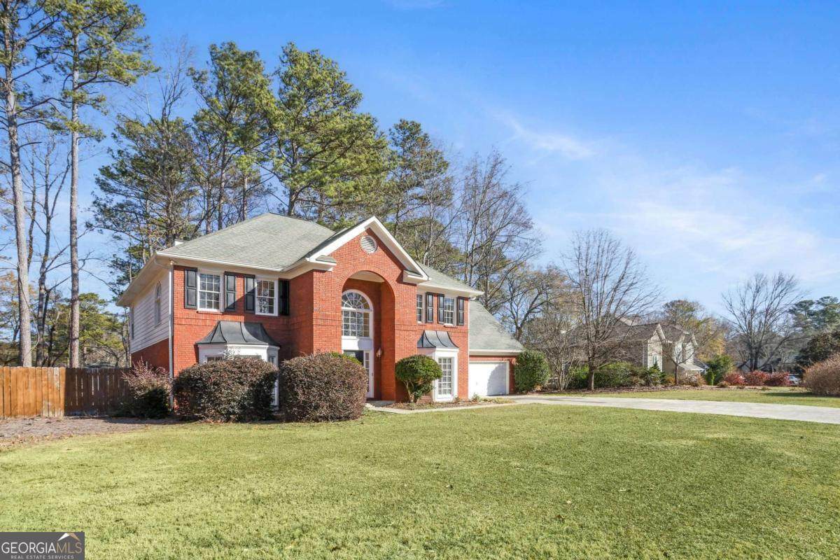 554 Russett Court - Photo 1