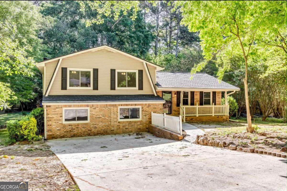 3361 Bryan Way - Photo 1