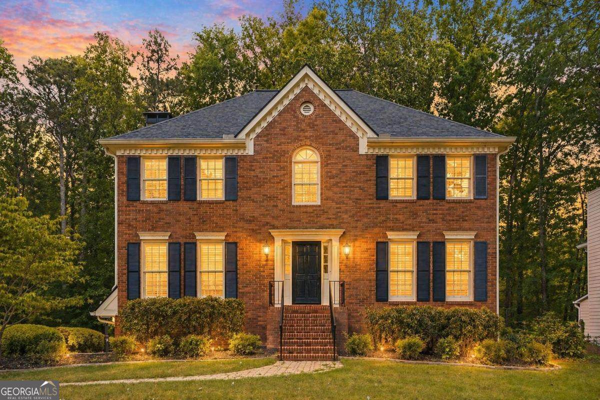 1566 Pine Creek Way - Photo 1