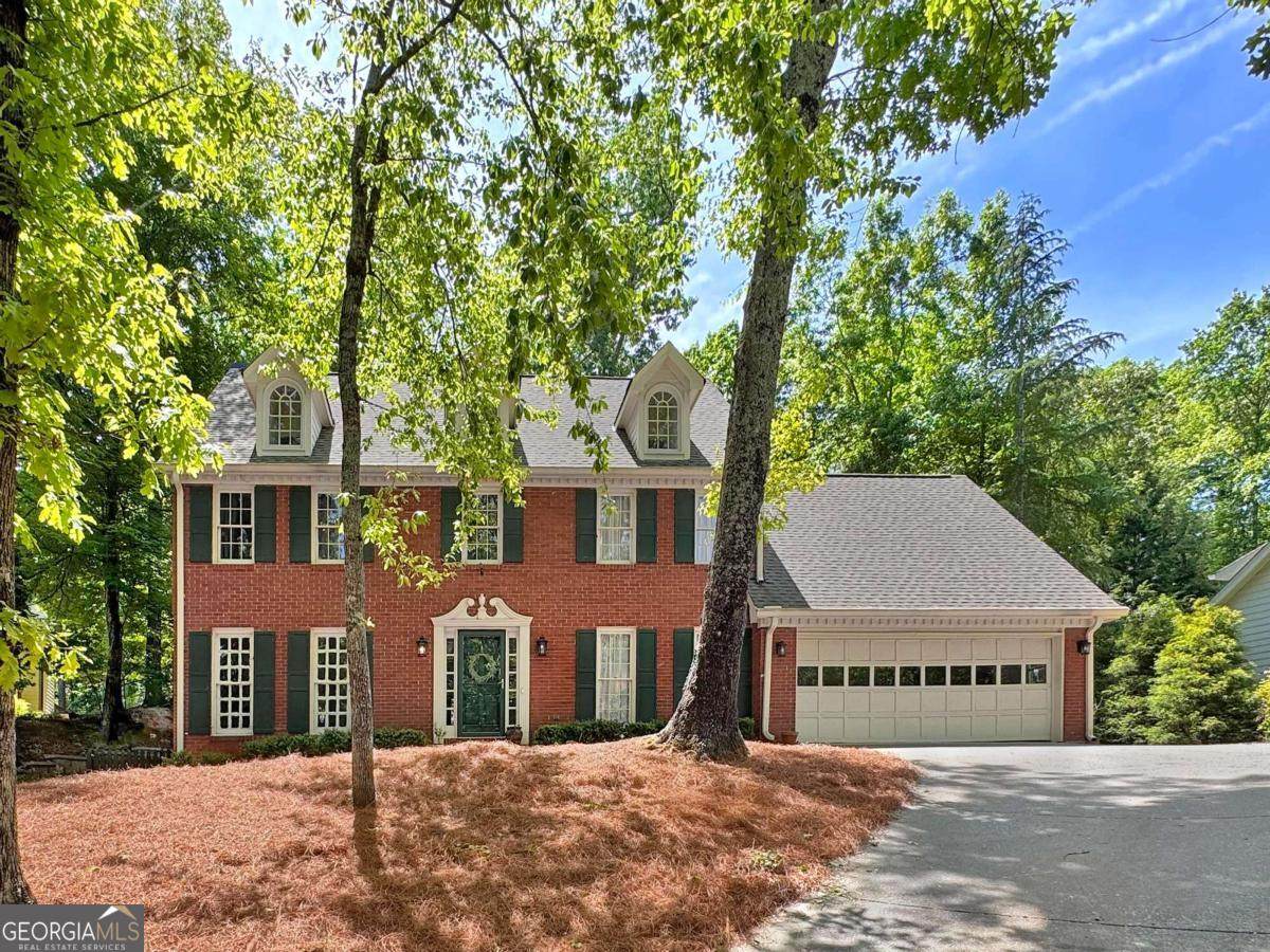 435 Lofty Lane - Photo 1