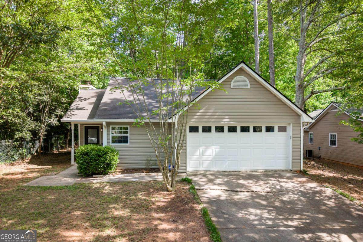 155 Lea Court - Photo 1