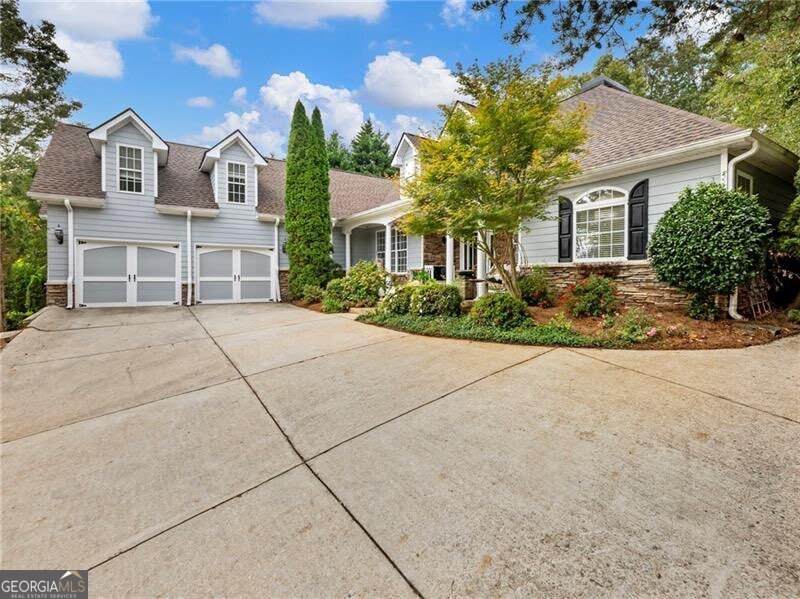 2641 Waters Edge Drive - Photo 1