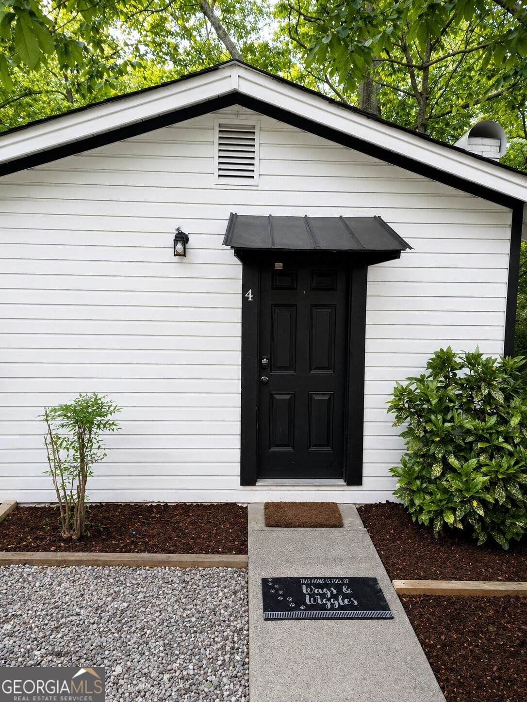 1522 Central Avenue - Photo 1
